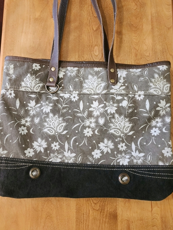 Myra Bag Handbags - Myra Bag Women’s Canvas & Leather Green With White Floral Pattern Tote Bag XXL